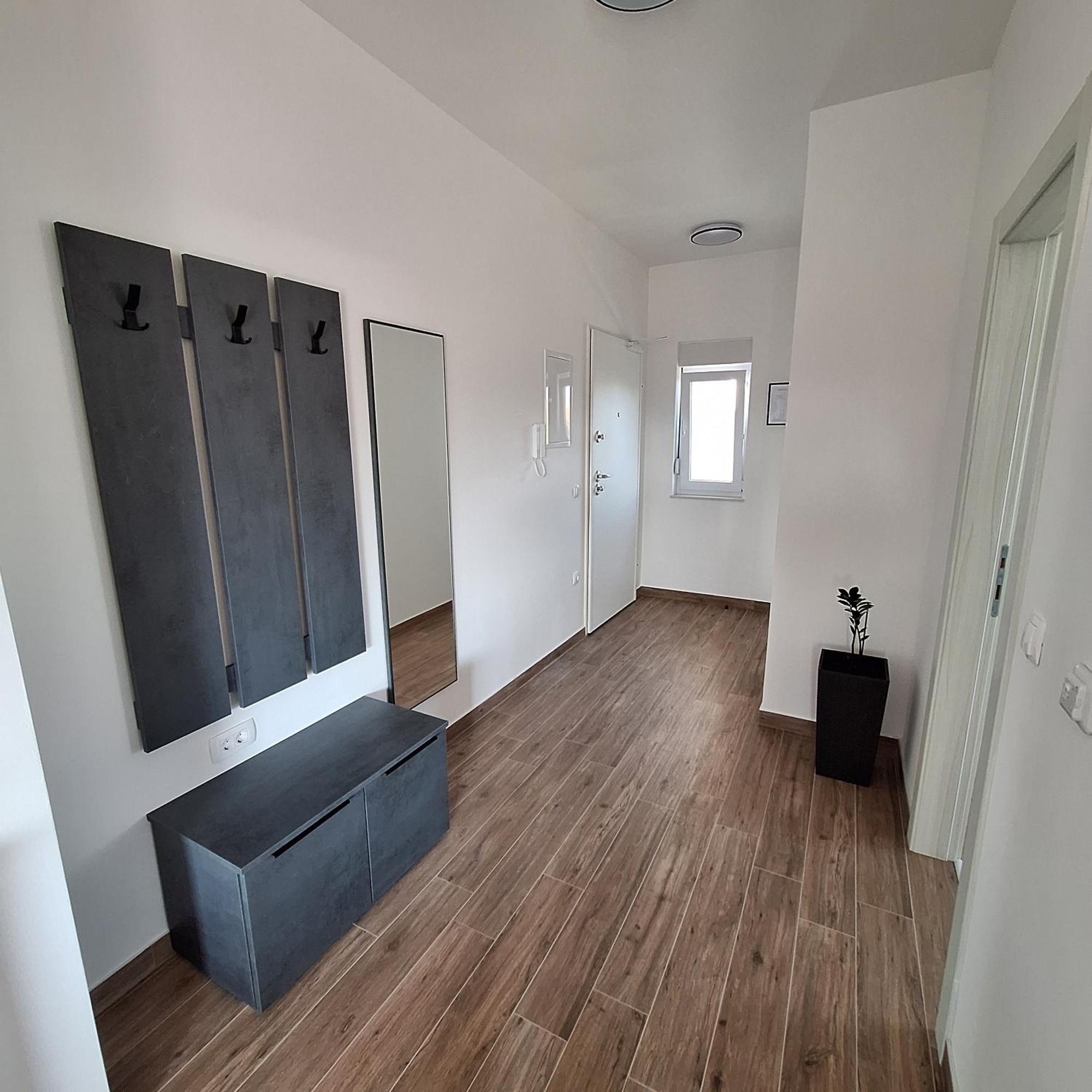 Apartments Elena & Lana Zadar Bagian luar foto