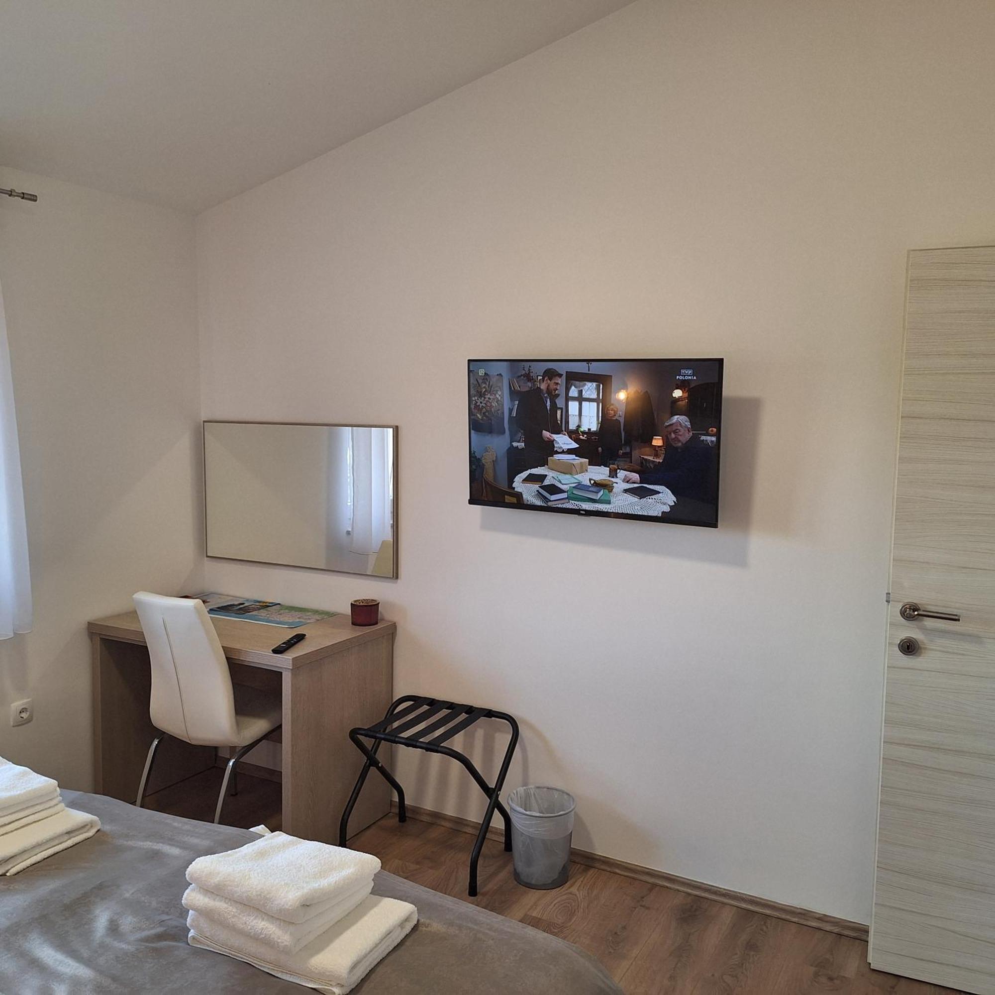 Apartments Elena & Lana Zadar Bagian luar foto